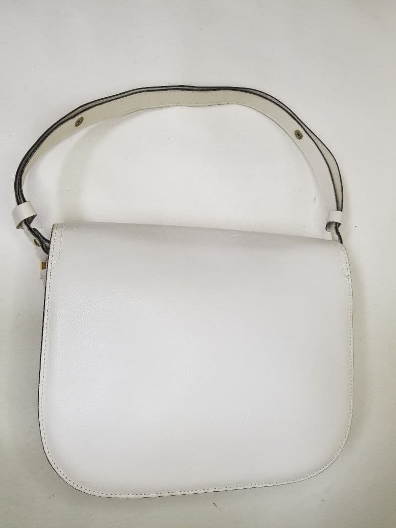 YSL イヴサンローラン レザー フラップ ワン ショルダーバッグ ２WAY