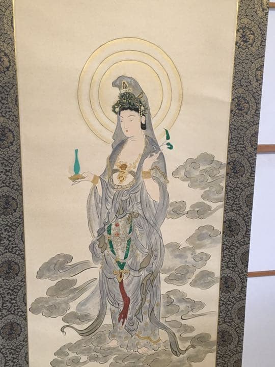 【掛け軸】雲上観音