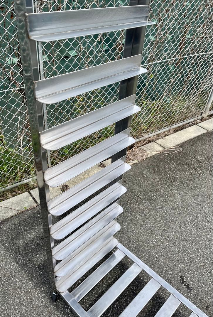 ステンレストンボラック パンラック トレーラック キャスター付き 14枚