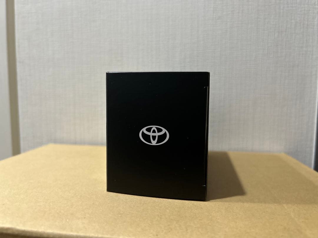 【非売品】CROWN ESTATE ホワイトミニカー