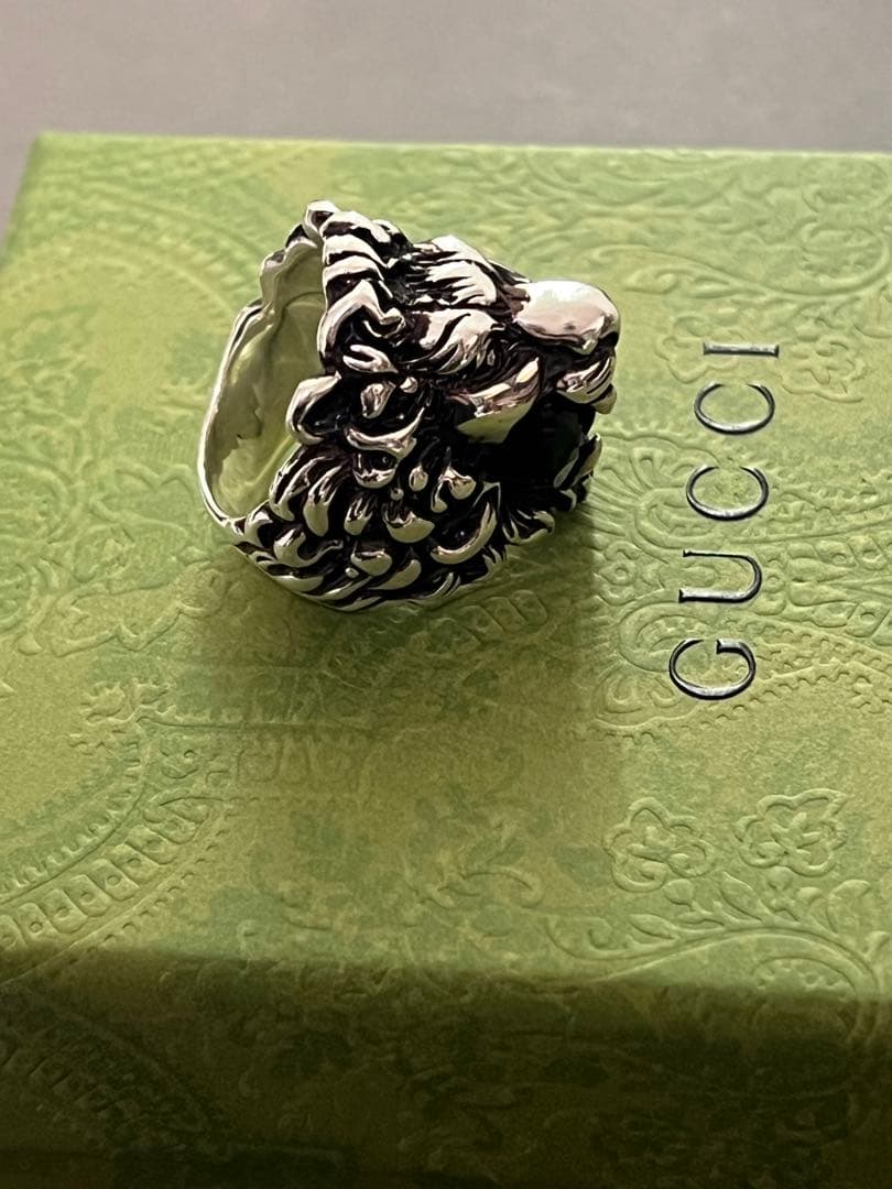 T*o様 【特価】GUCCI ブラッククリスタル付きライオンヘッドリング 13号
