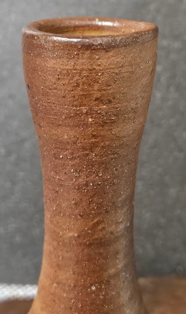 岡山県重要無形文化財保持者 備前焼 伊勢崎満 造 窯変 花入 弟 人間