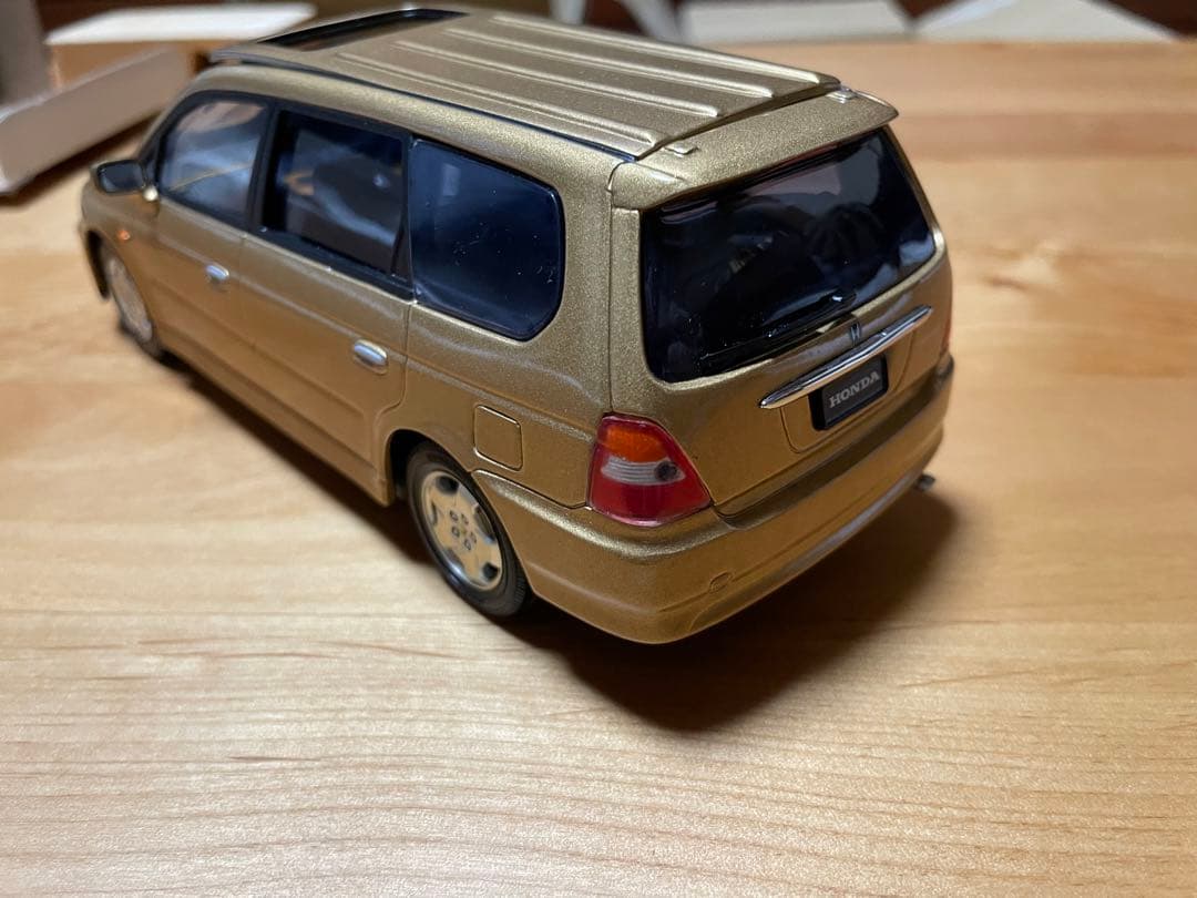 HONDA  金色オデッセイ