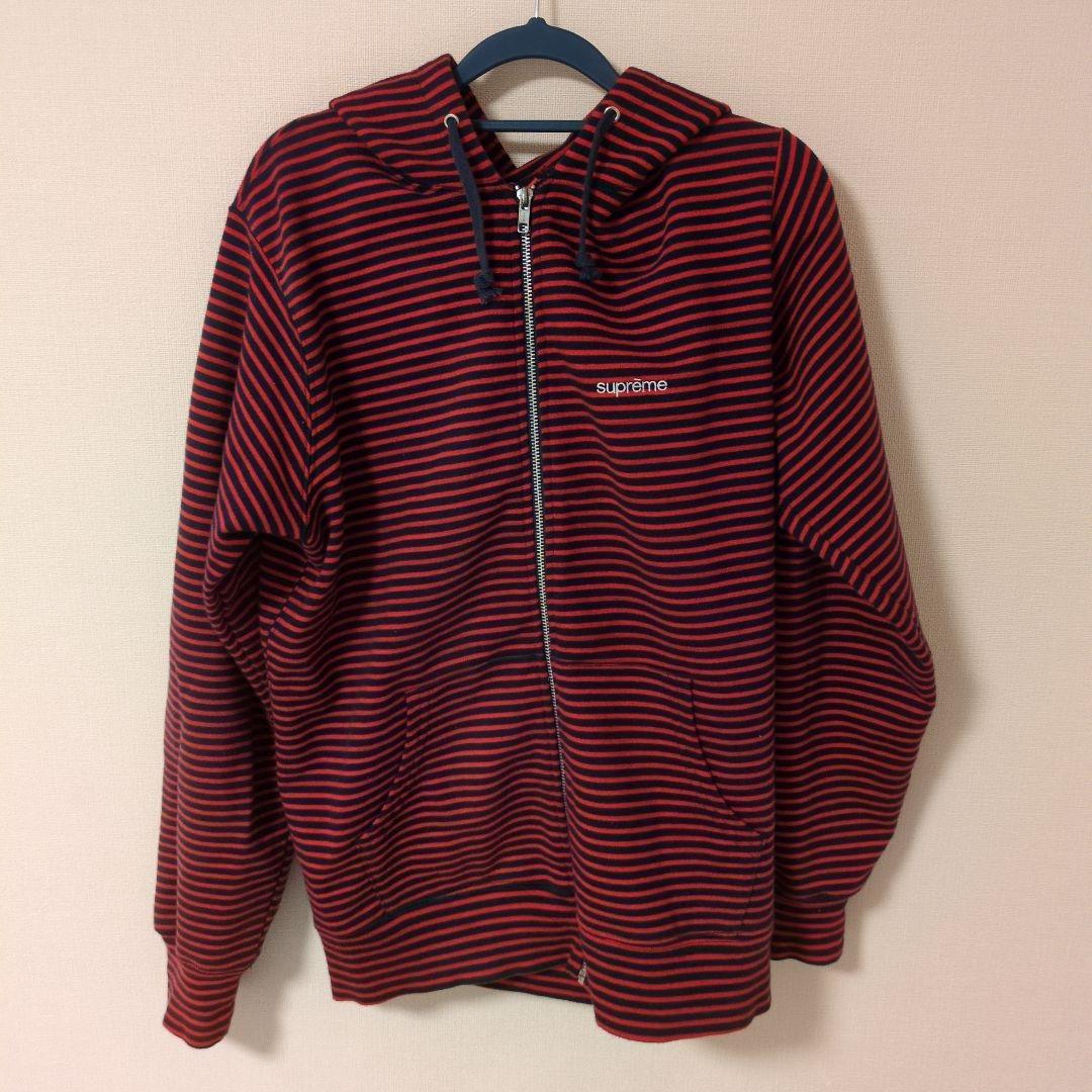 supreme 赤黒ストライプ フルジップパーカー