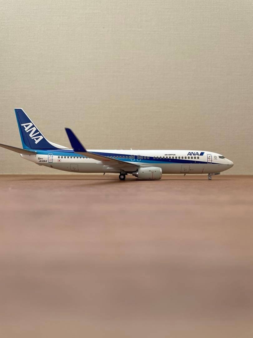 AIR NIPPON塗装 Boeing 737-800 スケール1:200
