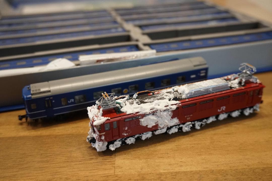 室内灯付き EF81 139 電気機関車 24系 あけぼの 12両編成 鉄道模型