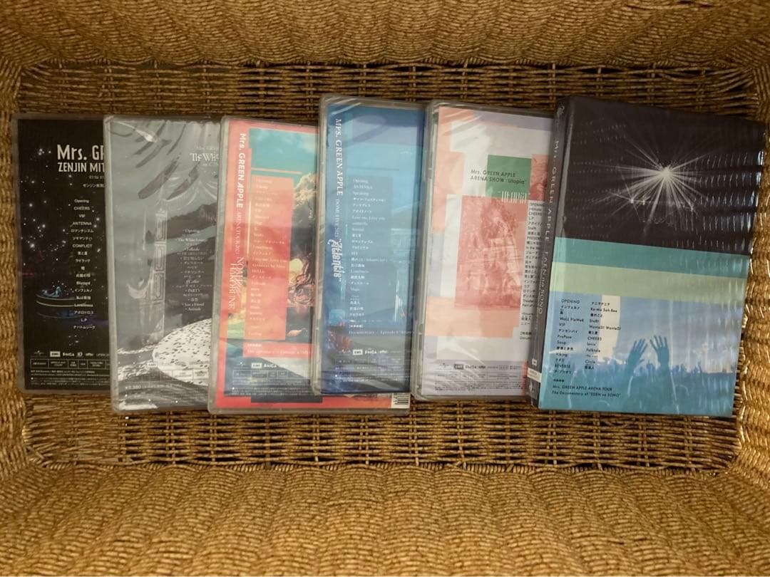 Mrs.GREEN APPLE 通常盤 Blu-Ray 6個 Mrs.GREEN APPLE 通常盤 Blu-Ray