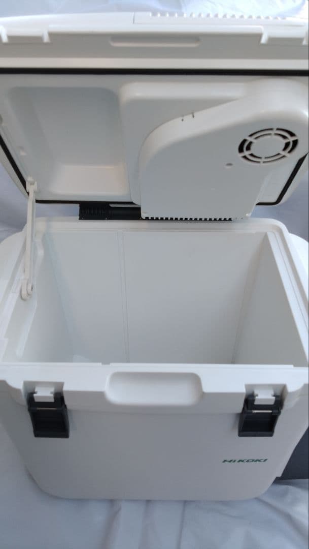 HiKOKI コードレス冷温庫 UL 18DA (XM)