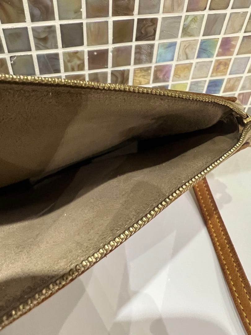 Louis Vuitton ルイヴィトン　黒マルチカラー ショルダーバッグ村上隆