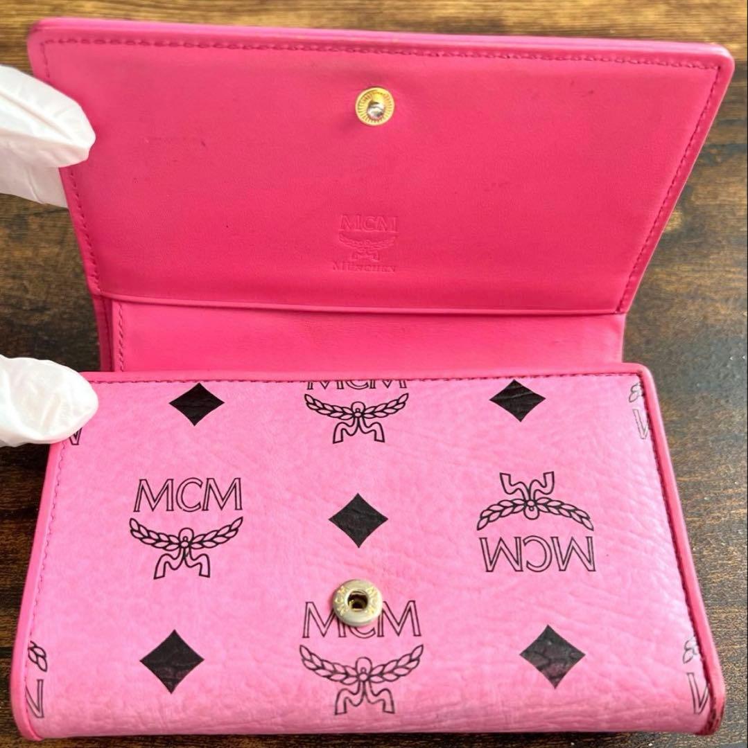 MCM 3つ折り財布 ピンク ライオン - メルカリ