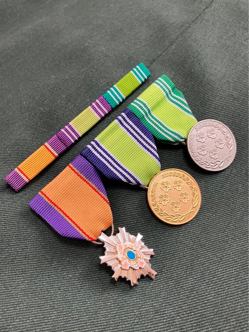 防衛功労章 防衛記念章 自衛隊 - メルカリ