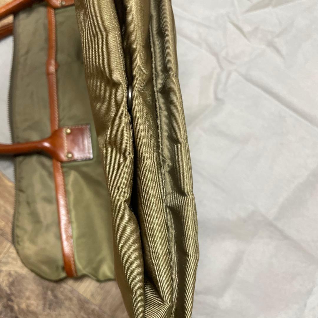 フェリージ　カーキ　ナイロンレザー　ビジネスバック　型番9236