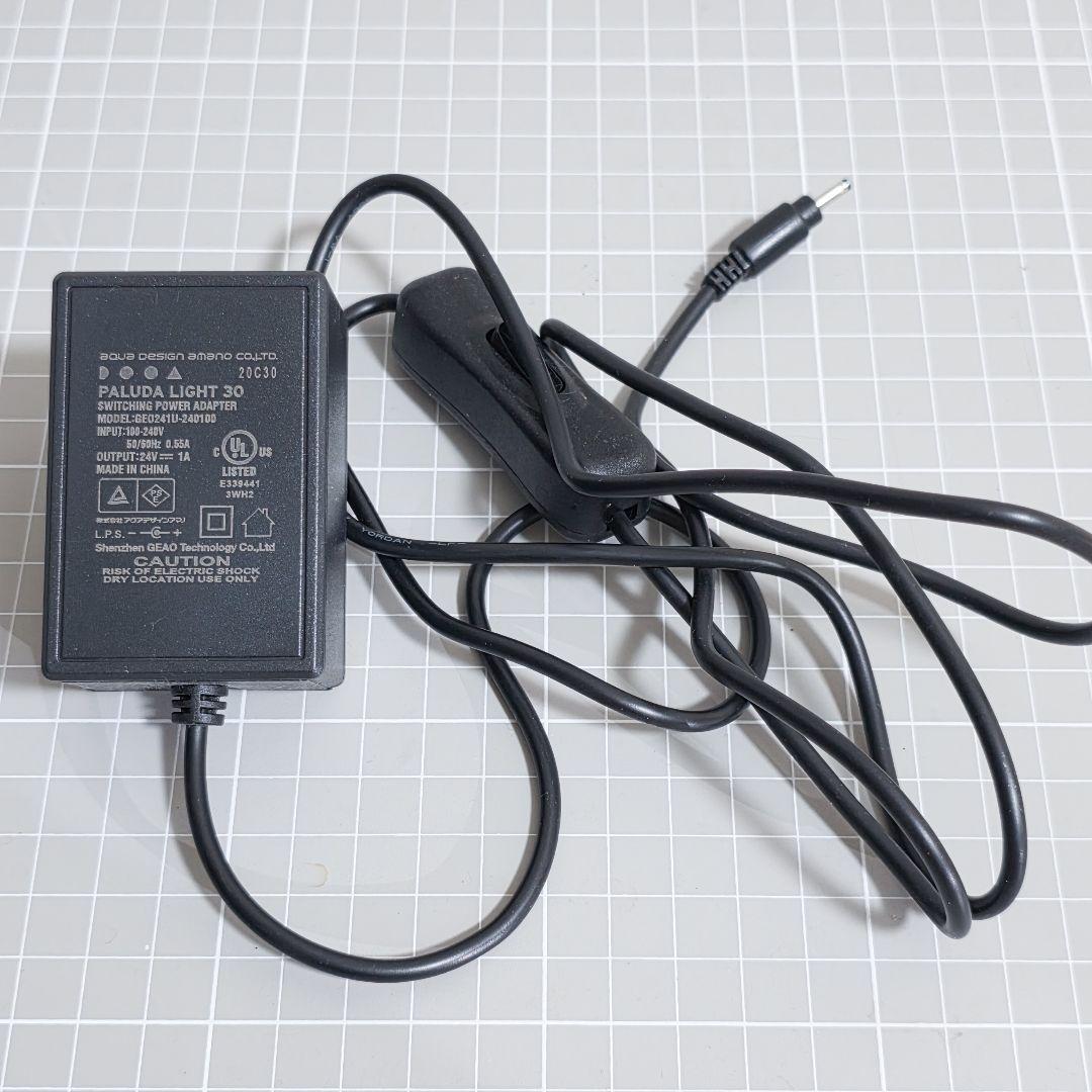 ADA LAB限定 パルダライト アクリル展示台