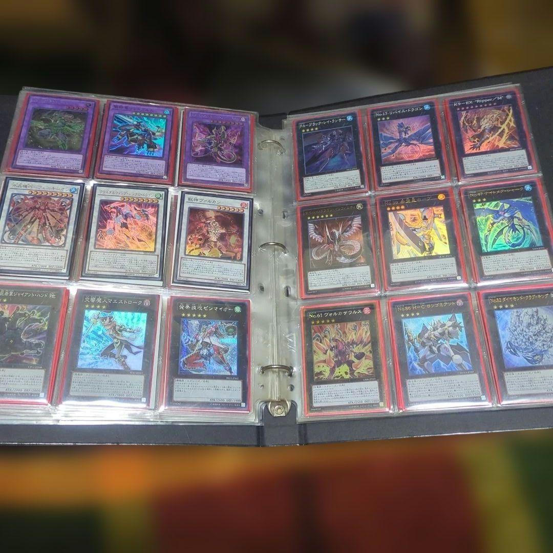 遊戯王まとめ売り キャラクタースリーブ・プレイマット付き画像以外のカードあり。