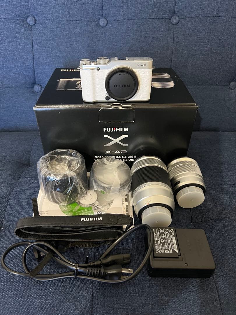 ❁人気カラー❁FUJIFILM X−A2 ダブルズームレンズキット FUJIFILM X