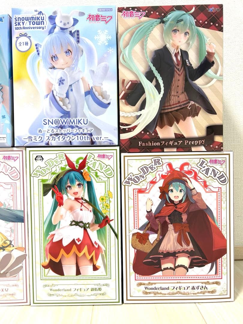 8点セット】初音ミク まとめ売り フィギュア 早い者勝ち！初音ミク8体