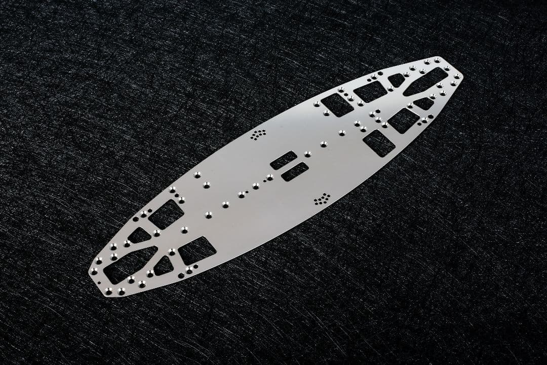 Awesomatix A800R用 1.2mm スチールシャーシ+専用ビス