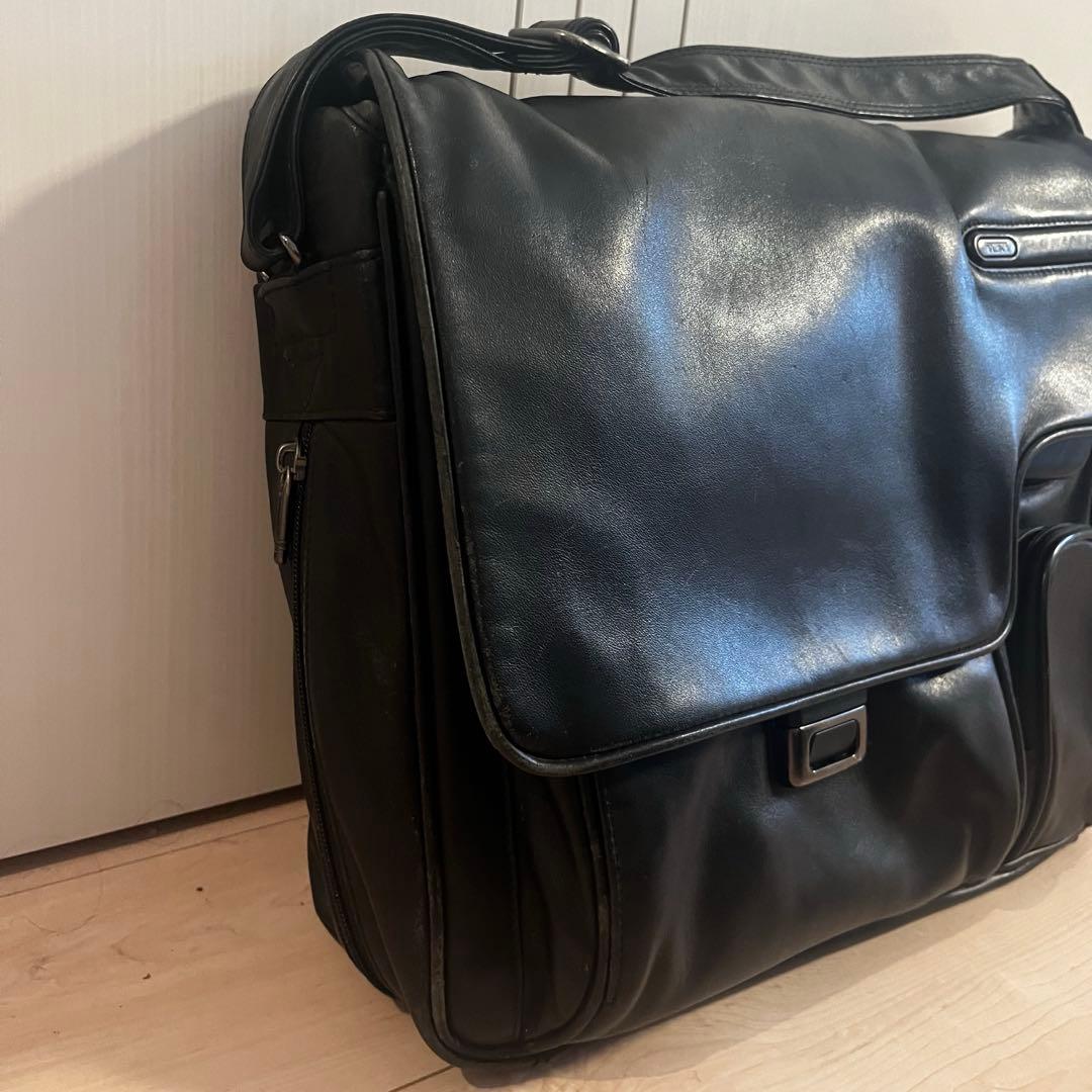 Tumi 希少　アメリカ購入　ビジネスバッグ　レザー