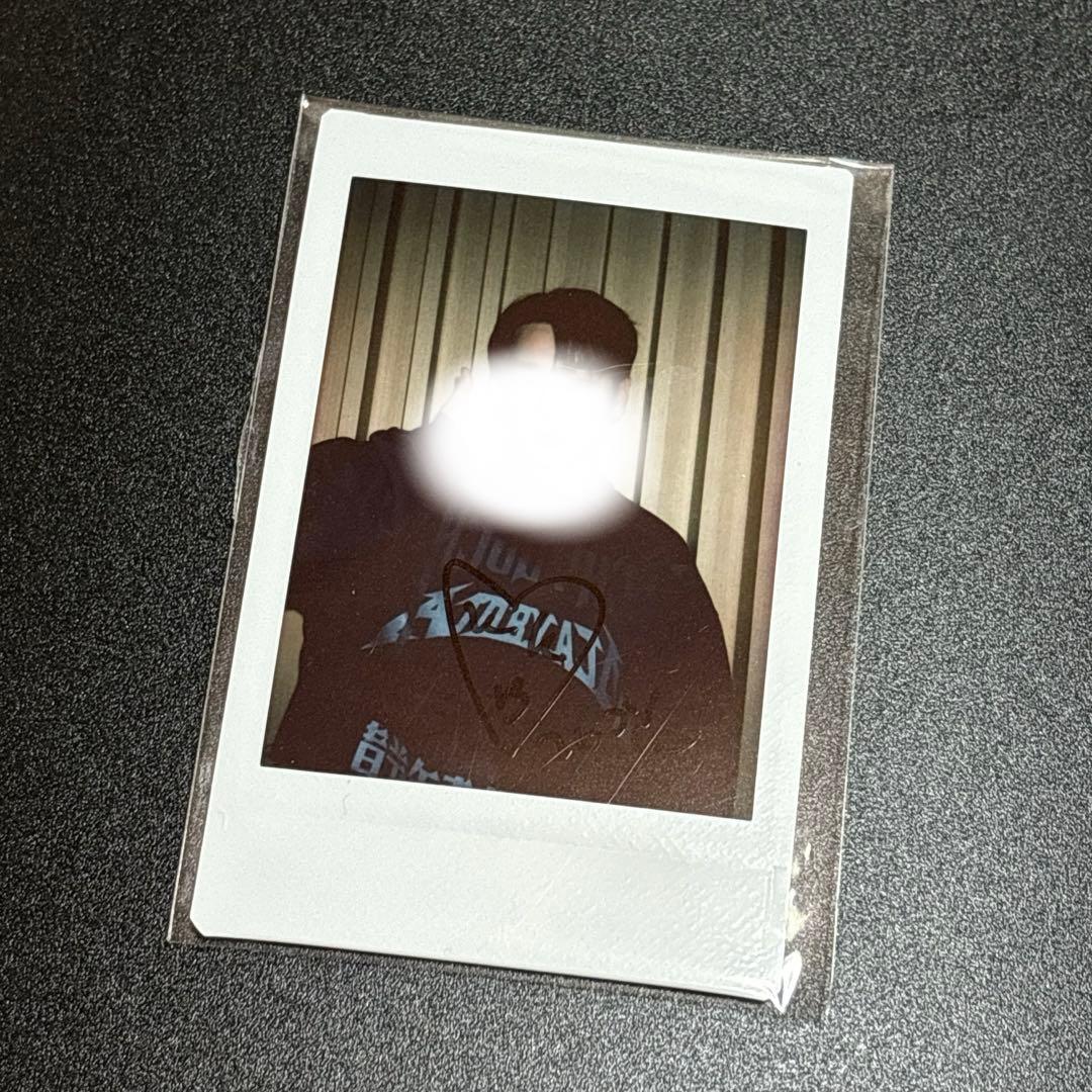 即購入可】A.C.E ビョングァン サイン入りポラロイド