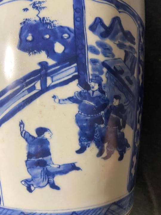 中国古美術 染付け　大清康煕年製　青花人物花瓶 39cm