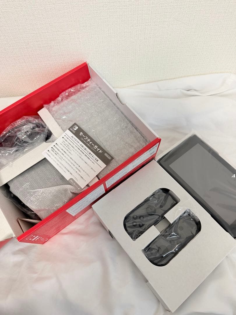 ◎即日発送◎ Nintendo Switch 本体 グレー　通常盤