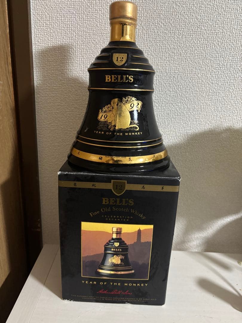 BELL'S 12年 申年限定ボトル - メルカリ