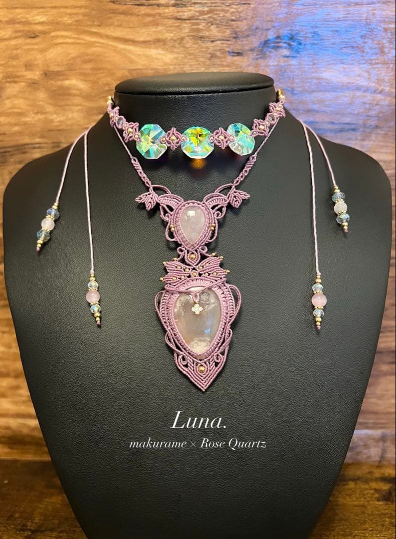 癒しのオルゴナイト❤️エメラルド＋ペリドットのハート型♡