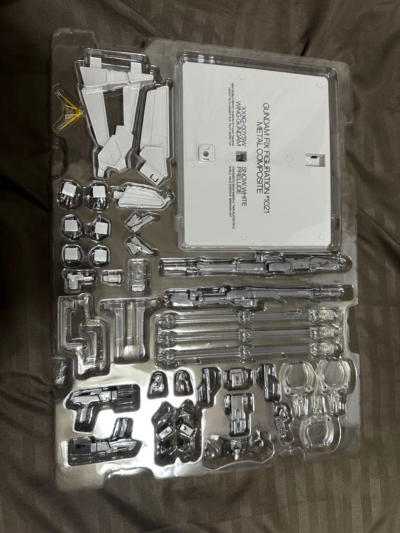 L COMPOSITE ウイングガンダム スノーホワイトプレリュード