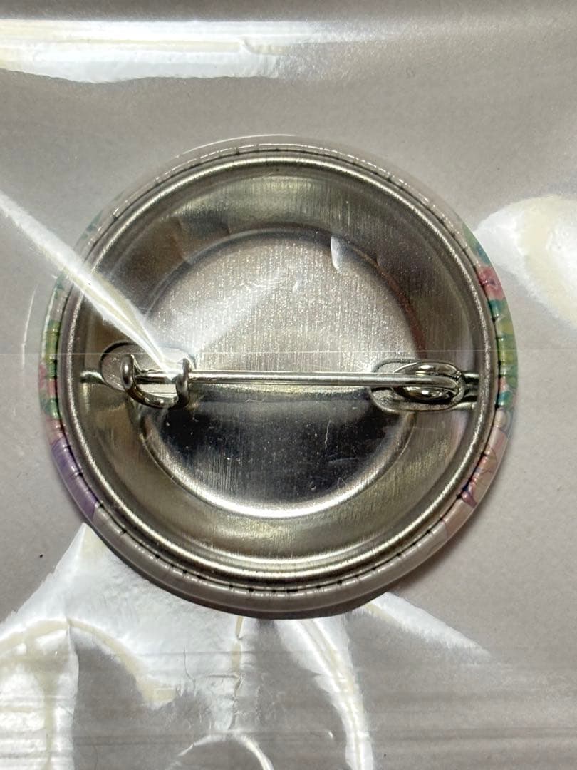 初音ミク earth コラボ 缶バッジ