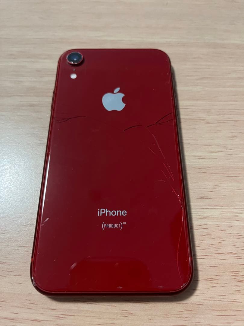 iPhone XR red 128GB【背面割れ】 iPhone XRの背面ガラス修理はどこで