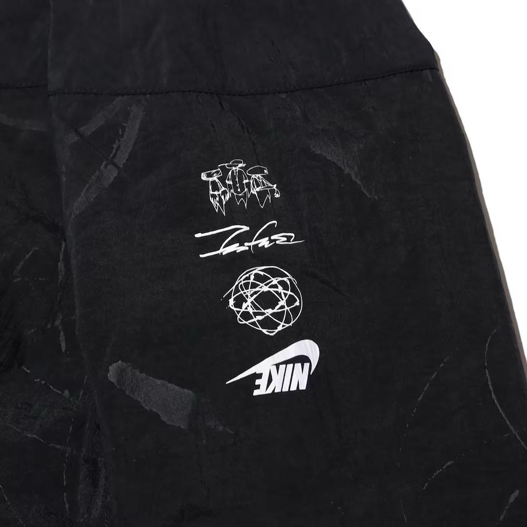 【希少•美品】NIKE×FUTURA ウィンドランナー　ジャケット　Lサイズ