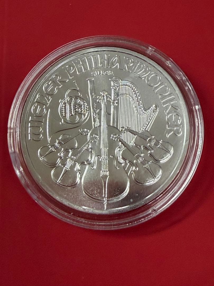 オーストリア ウィーン1オンス銀貨 2025年クリアケース付￼ - メルカリ