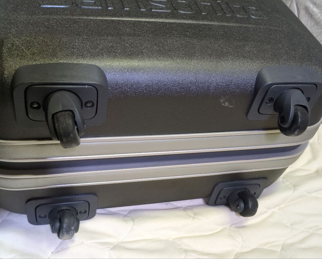 サムソナイト スーツケース キャリーケース 黒色 約80L 中古品 専用箱あり