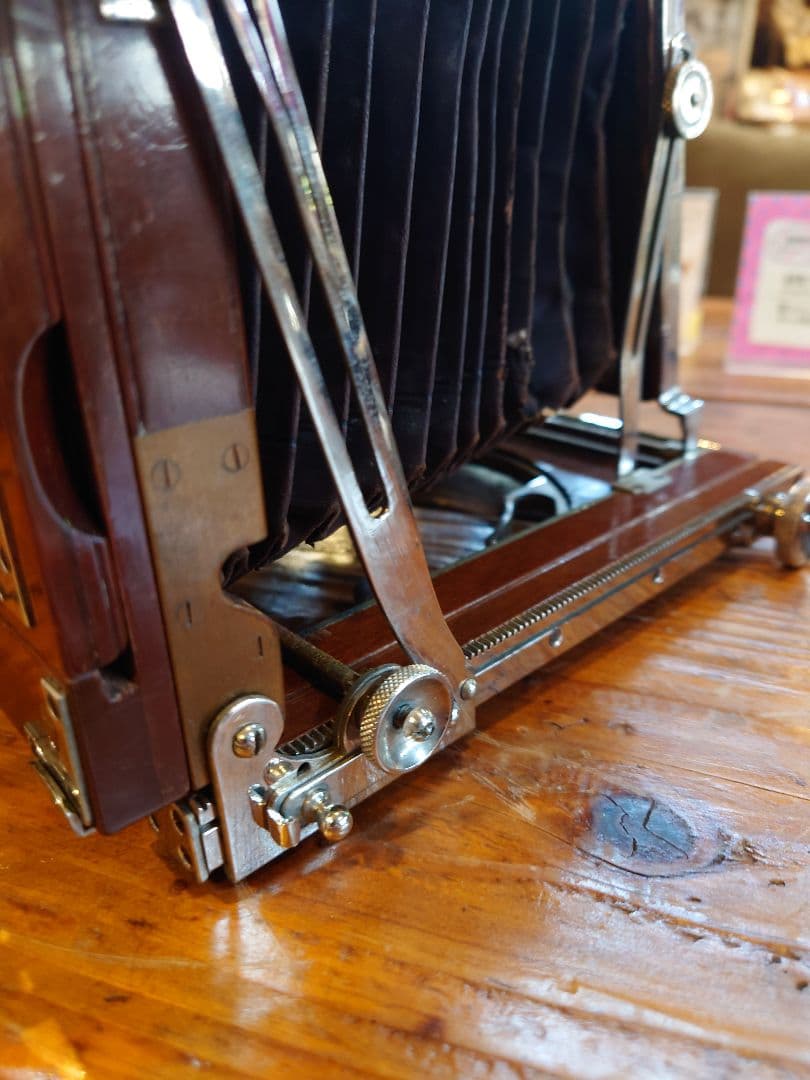 R.Konishi 木製 大判カメラ 蛇腹カメラ シャッター レンズ 三脚 - メルカリ