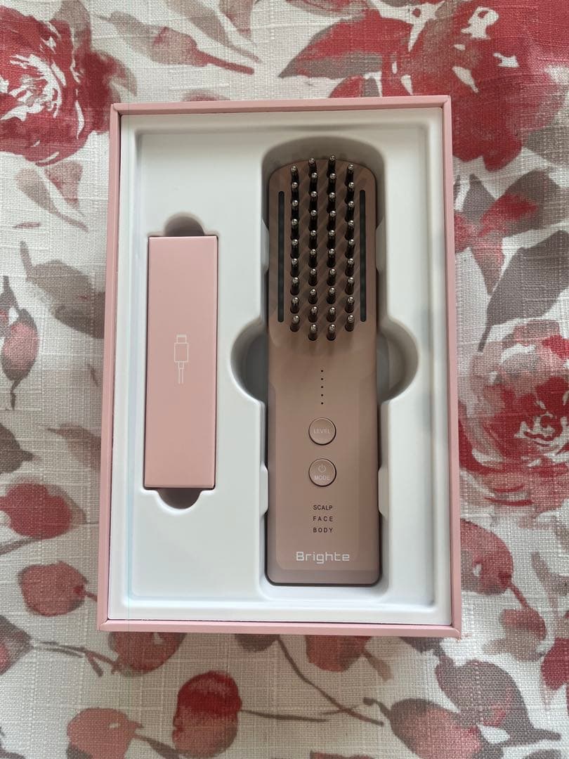❇︎新品未使用❇︎ ブライト エレキブラシ＋ ピンク BRT FSB180 美顔