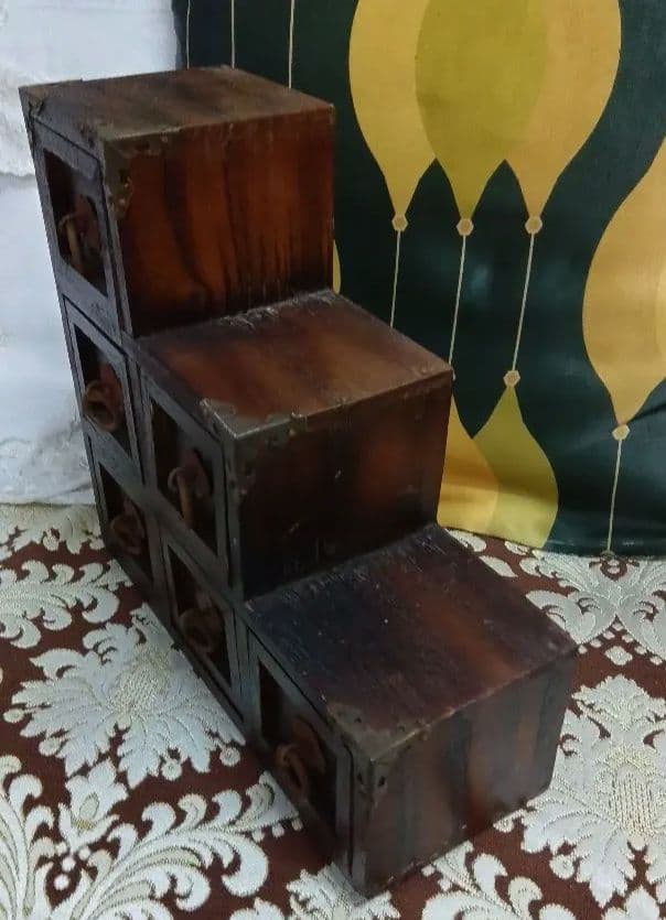 レア物✩昭和レトロ木製小型引き6段階段型 アンティーク小物入れ
