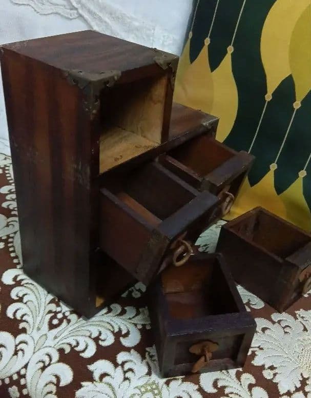 レア物✩昭和レトロ木製小型引き6段階段型 アンティーク小物入れ