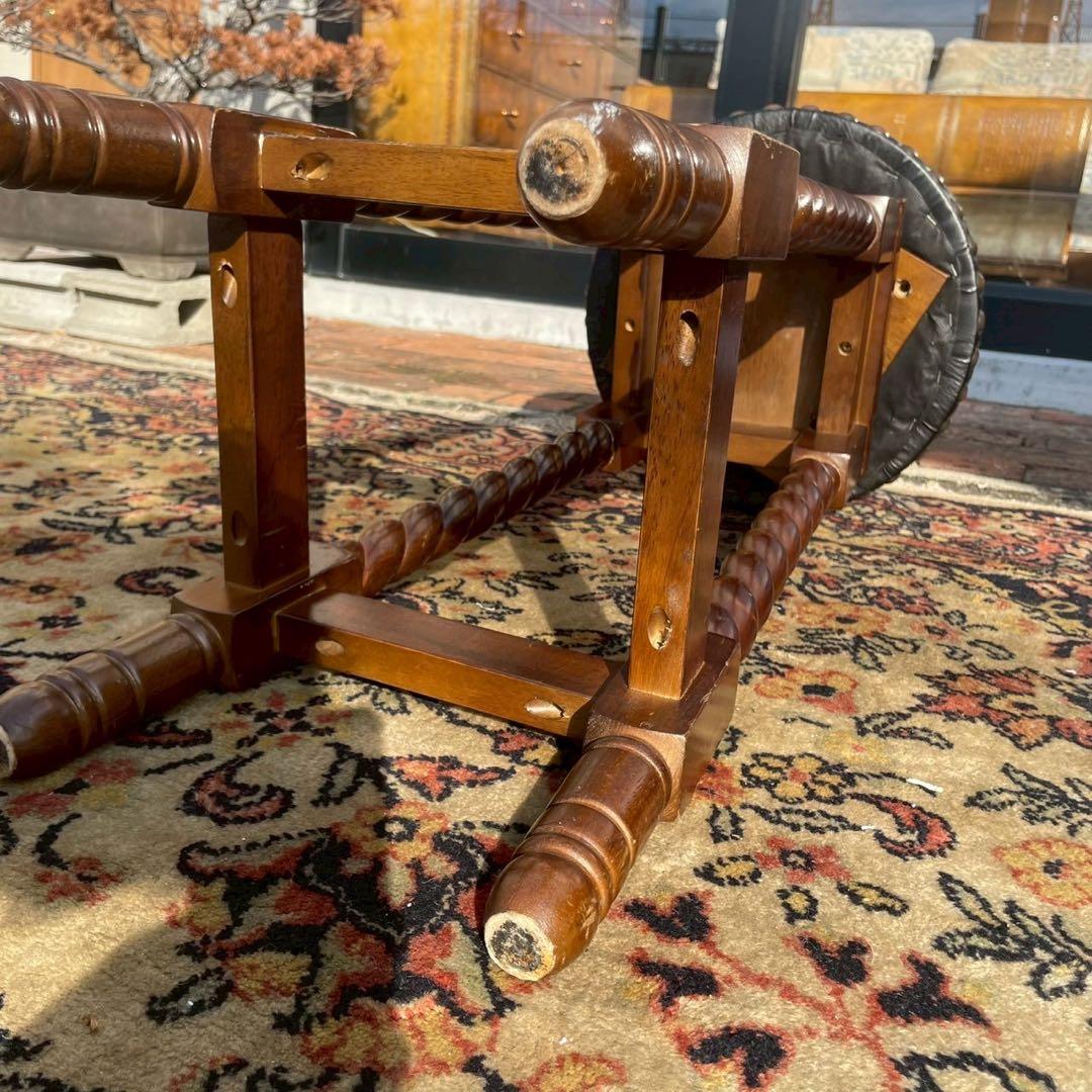 バースツール　回転式　木製　レトロ　黒　イタリア製　ツイストレッグ