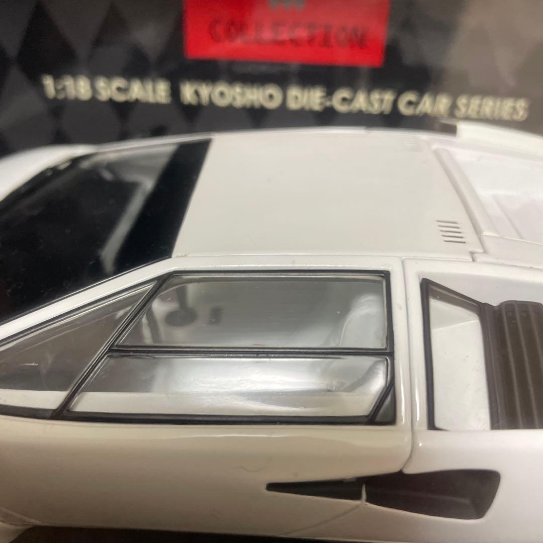 京商1：18カウンタックLP500