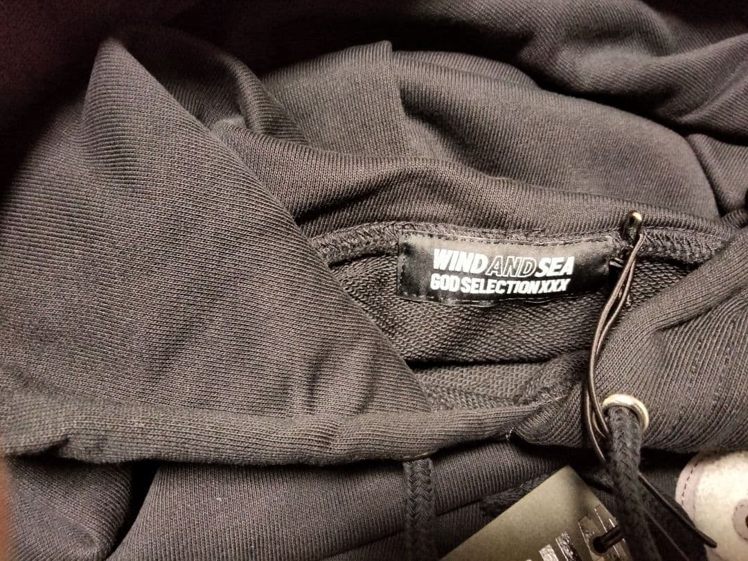 【最終値下げ】WIND AND SEA × GOD SELECTION フーディ