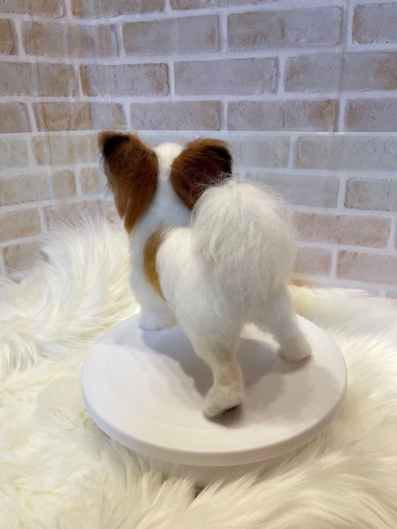 パピヨン 羊毛フェルト momoichigo