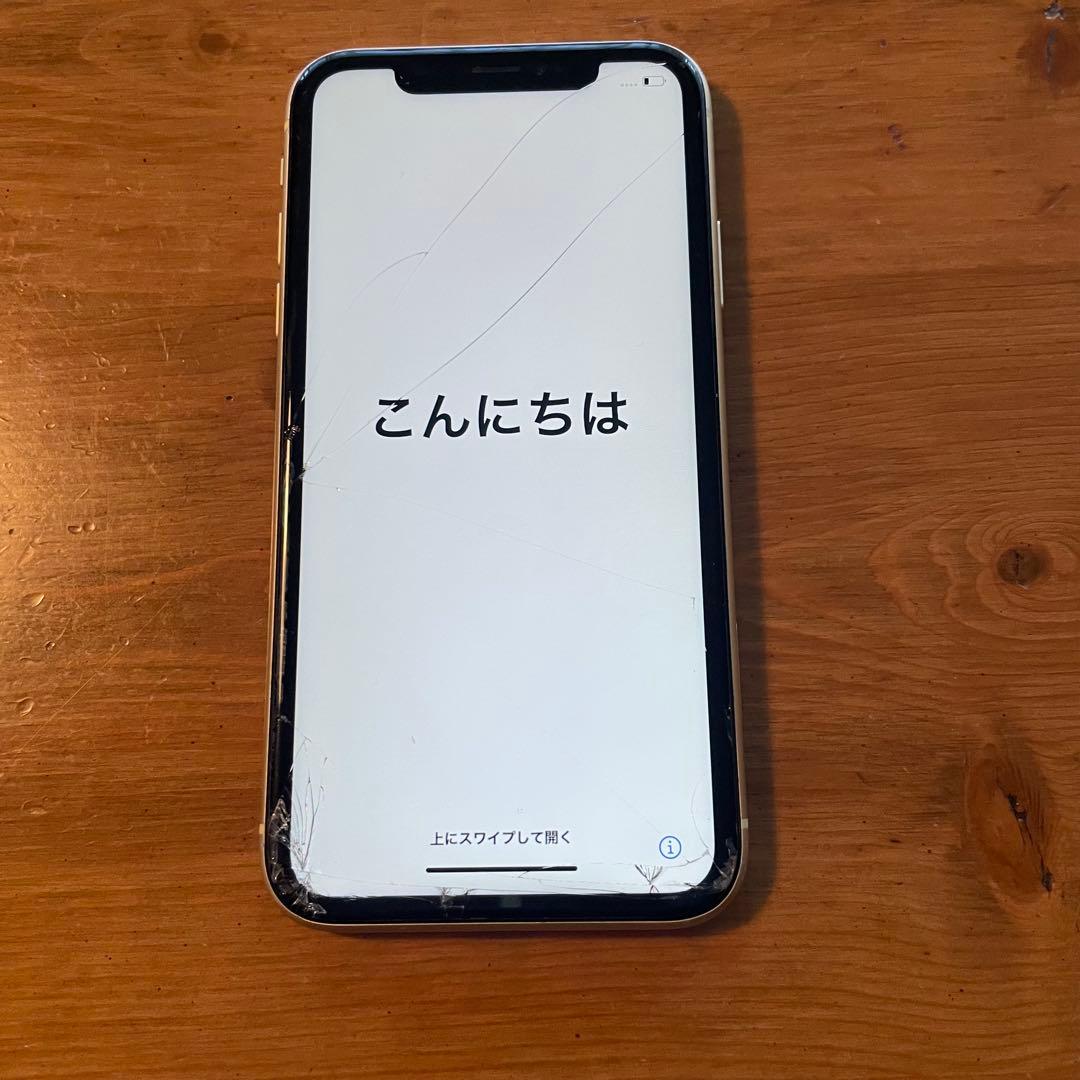 iPhone XR イエロー 画面・背面にひびあり 128GB Apple iPhone XR