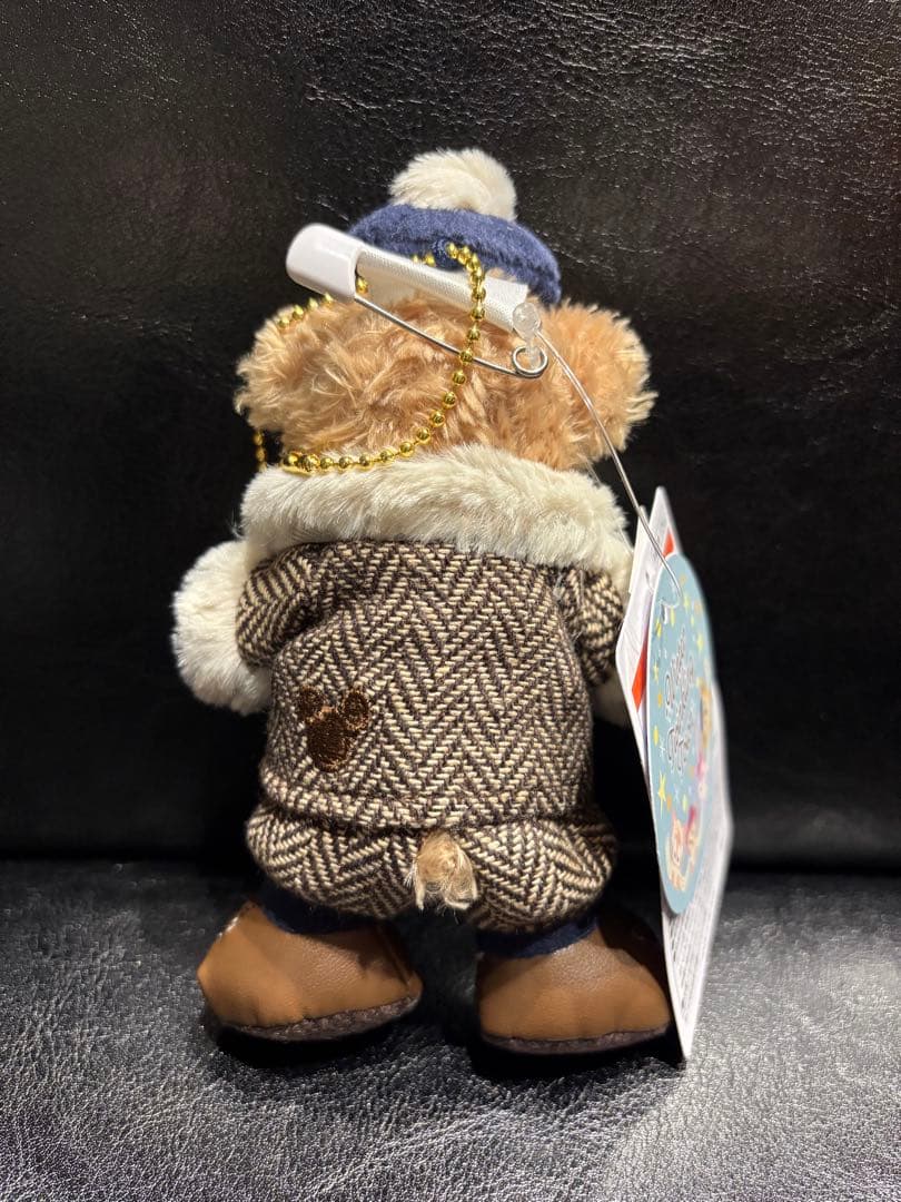 ダッフィ　2022年 ぬいぐるみバッジ　１個　タグ付き　未使用