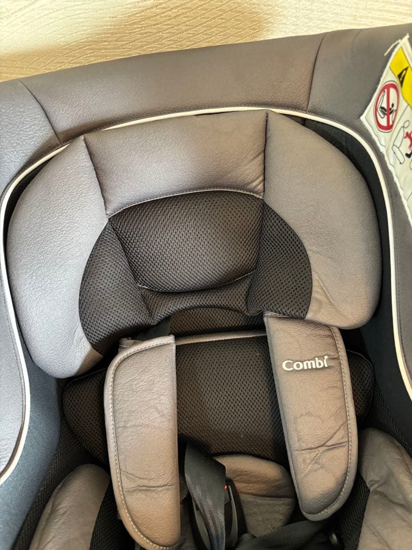 Combi 回転式チャイルドシート グレー　CG-CIG