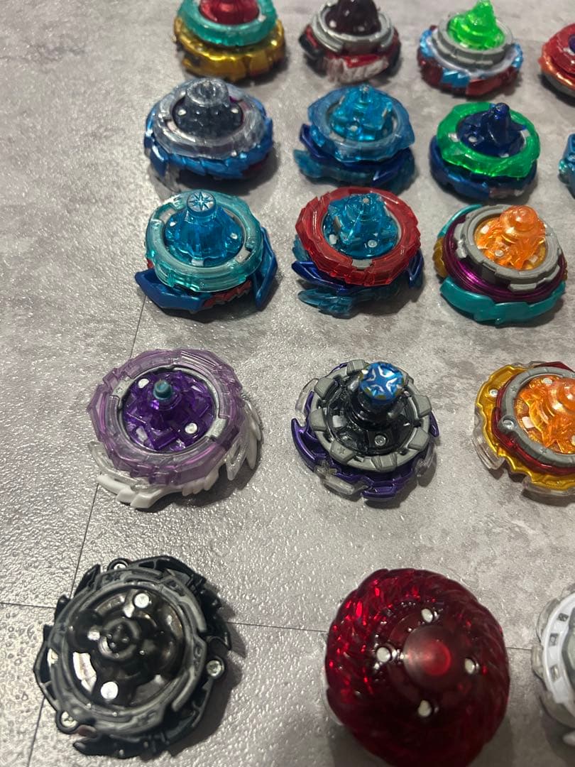 ベイブレードまとめ売りセット（おまけ付き）
