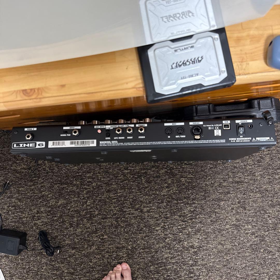 コ*チ様 ♪美品♪Line6 POD XT LIVE 専用ソフトケース付属