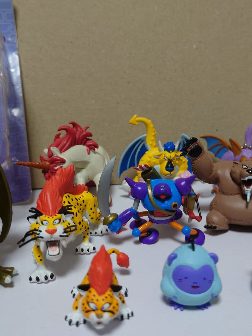 ドラクエ コレクションフィギュア キーホルダー13体まとめ売り - メルカリ