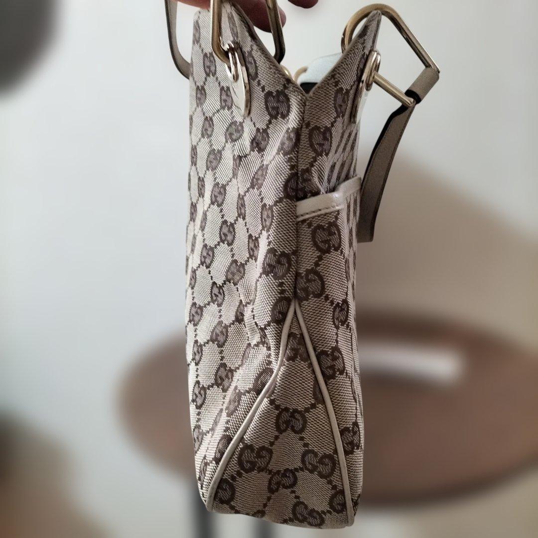 グッチ ショルダーバッグ