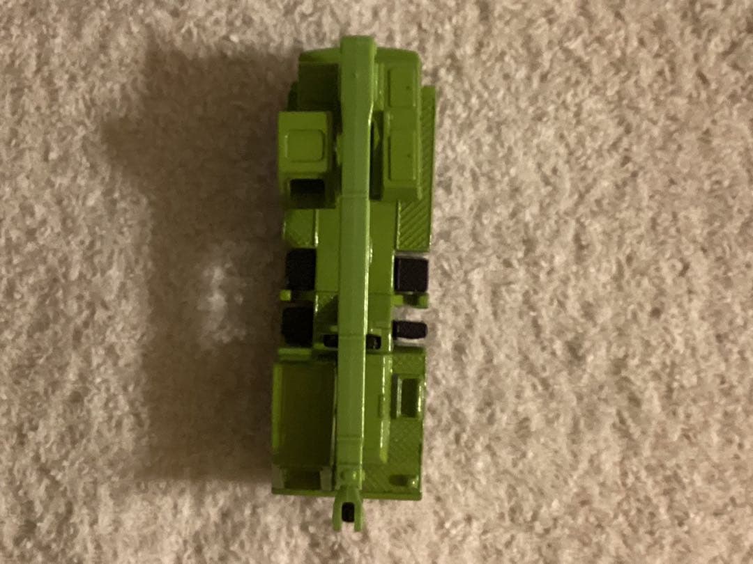 トミカ　NO.72ニッサンディーゼル　ユニックトラック　クレーン　スーパーギフト