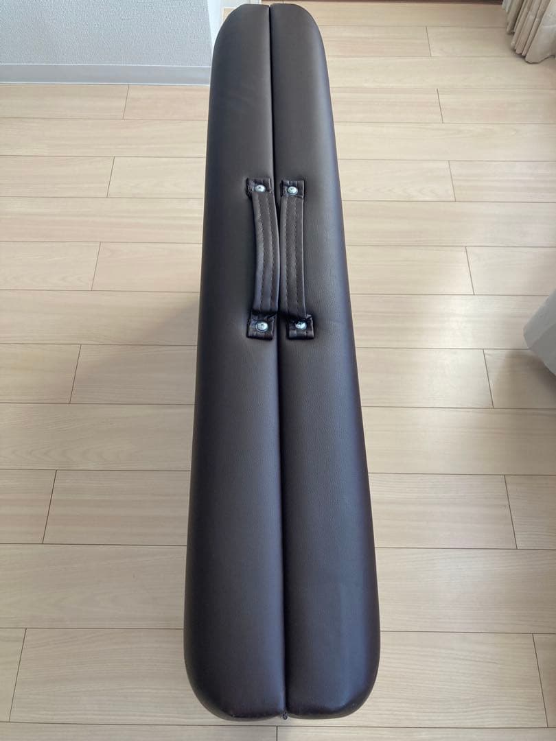 軽量 折りたたみ マッサージベッド ブラウン キャリーバッグ付 簡単